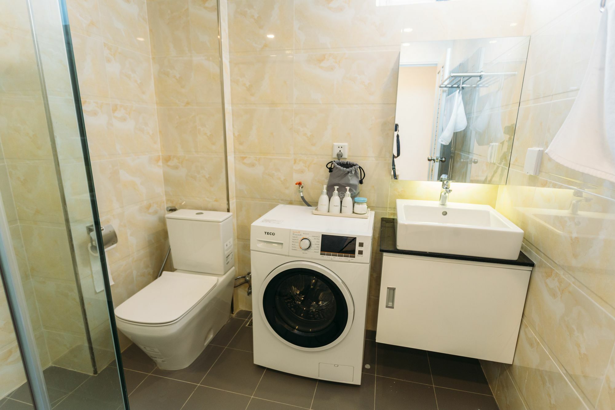 Ca&Sa Serviced Apartment Phnom Penh Eksteriør billede