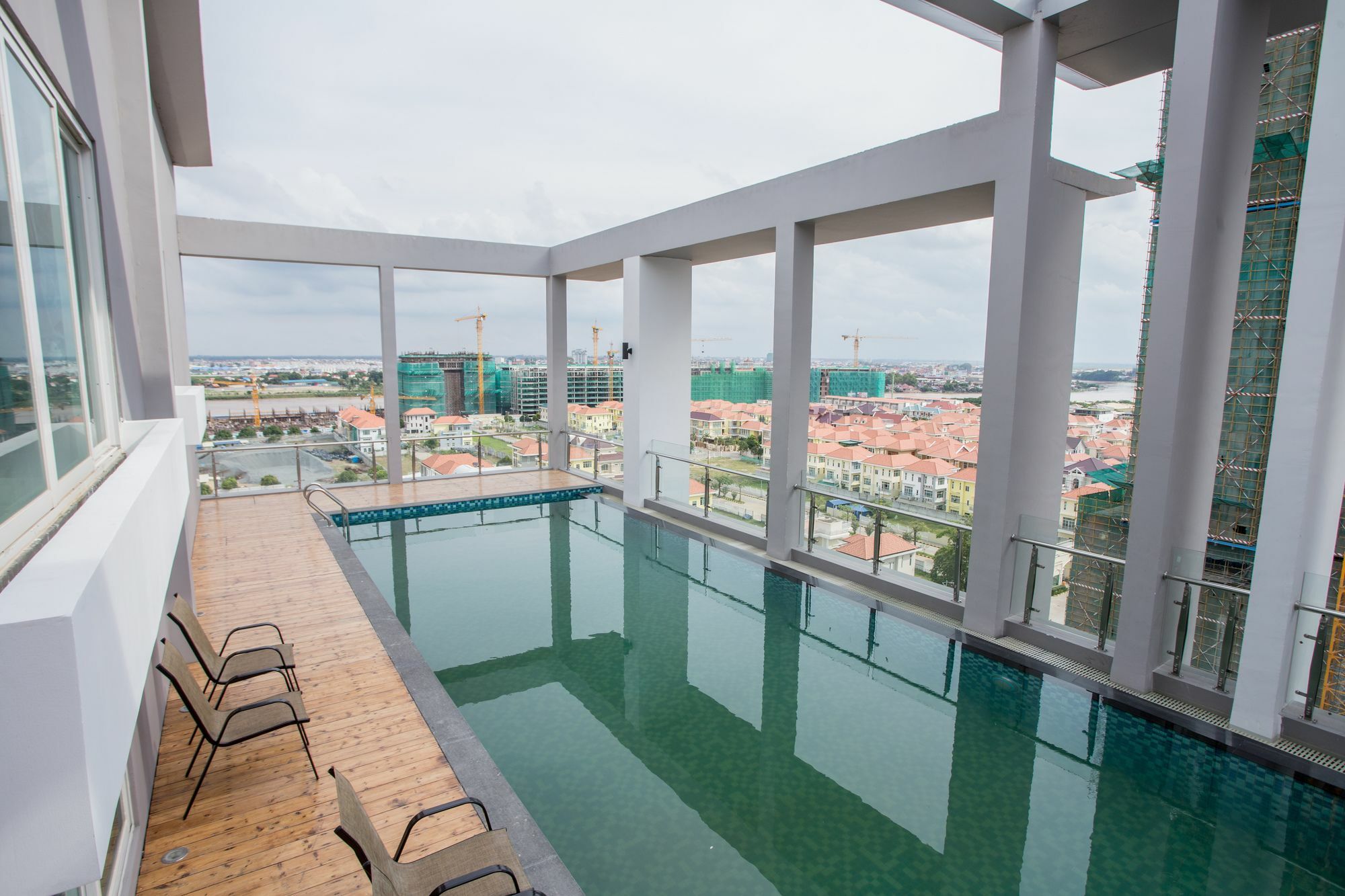 Ca&Sa Serviced Apartment Phnom Penh Eksteriør billede